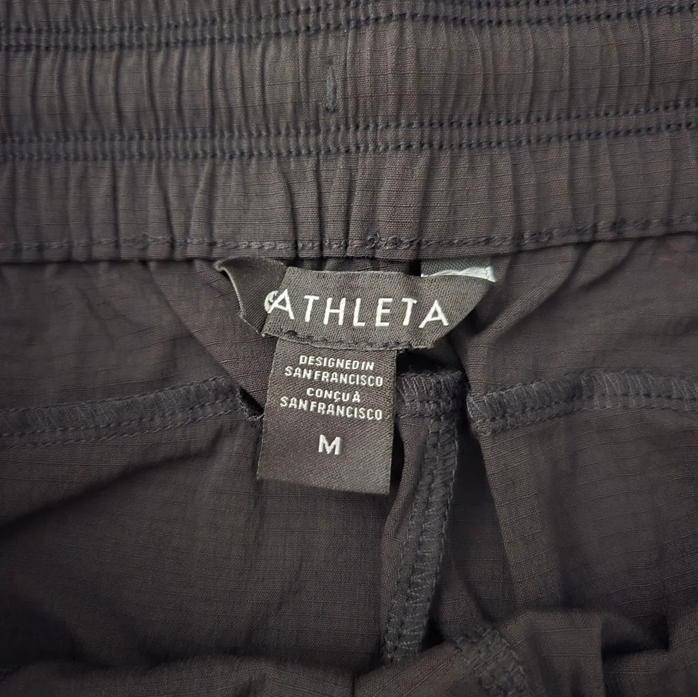 NWT Athleta Trekkie North Short